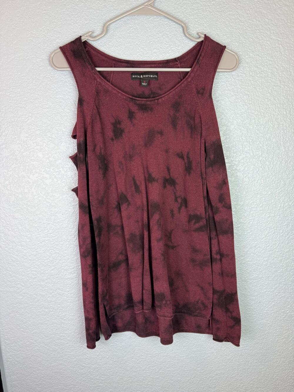 Rock & Republic Shirt Womens Small purple Black Cold Shoulder Strap Knit Tee Top